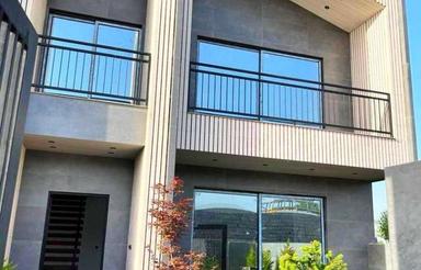 تریبلکس مدرن 200متر روفدار ش*رایطی بدون ب*هره