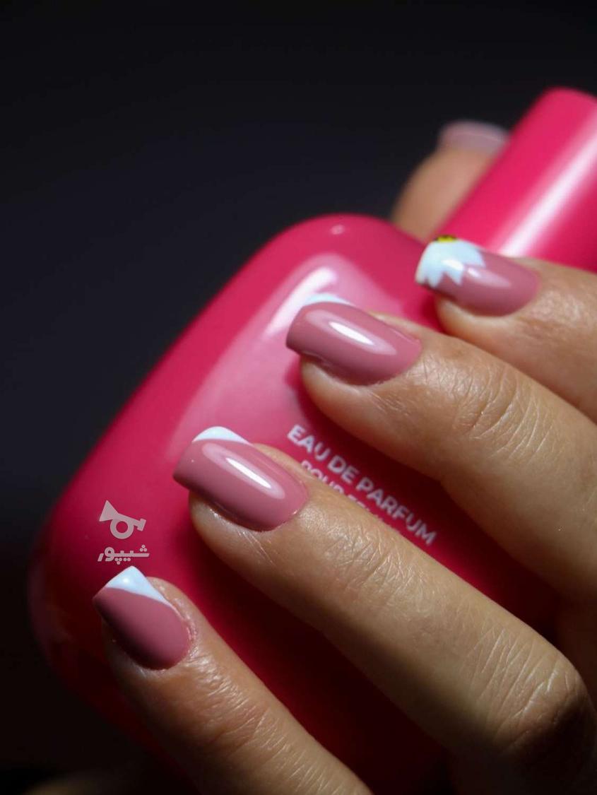 مدل برای دیزاین ناخن و کاشت ناخن