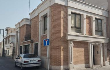 ویلایی 105 متر دو طبقه مجزا بازسازی صفر تا صد