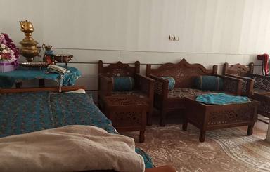 منزل دوطبقهبامغازهتجاری