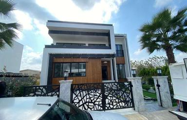 تریبلکس 550 متری ساحلی