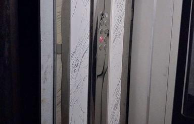 آپارتمان 108 متری لوکس بر اصلی خیابان سی متری