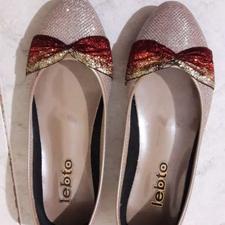 کفش رو فرشی