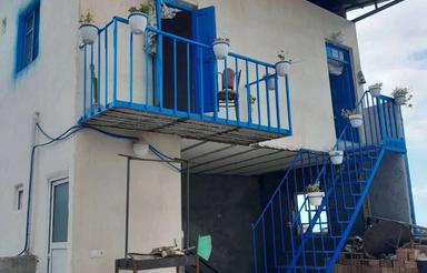 خانه و مسافر گل یاس