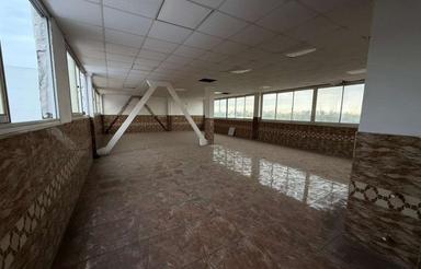 واحد تجاری بر خیابان اصلی کمربندی لاهیجان