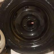 یک رینگ و لاستیک 70درصد پژو و جک و قاپاق