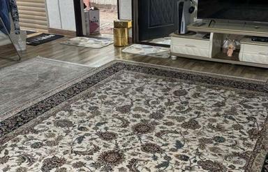 فروش ویلا دور دیوار دوخواب سرویس داخل وبیرون