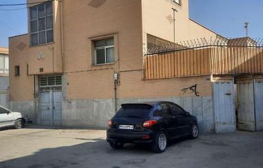 اجاره یک طبقه مسکونی صدمتری