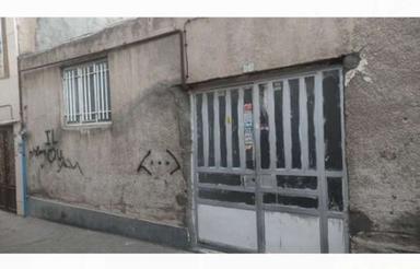 منزل قدیمی دربست بدون پله حیاط دار