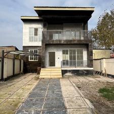 ویلای نوساز در خیابان ساحلی با مدارک کامل