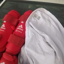 لباس ودستکش،ساق پاوروپا،کمربند