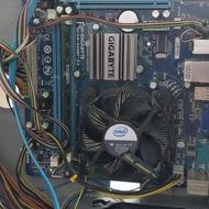 کیس و مانیتور دست دو