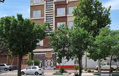 واحد 84 متری بر اصلی بلوار امام خمینی