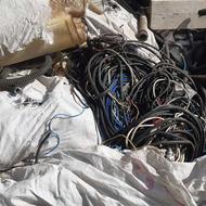 خرید ضایعات آهن آلومینیوم برنج مس استیل کارتن upvc