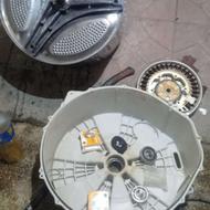 دونفر فنی و یک نفر ساده در تعمیرات لوازم گرمایشی وسرمایشی