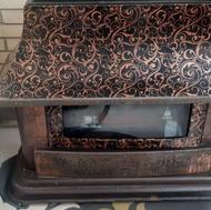 یک عدد بخاری گاز سوز