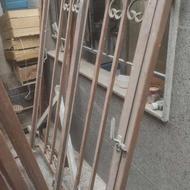 پنجره فلزی پروفیل دارای حفاظ فرفروژه