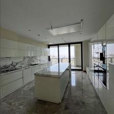 240 متری کامرانیه شمالی کلیدنخورده فول مشاعات 3پارکینگ