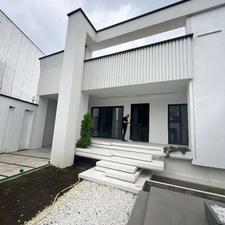 فروش ویلا 300 متر در نخست وزیری