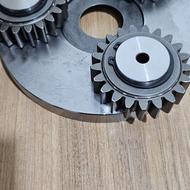 کریر گردان کاریر گردون بیل مکانیکی هیوندا 210