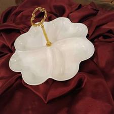 اردوخوری آکبند با جعبه