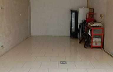یک باب مغازه 40متری واقع در حصارک بالا