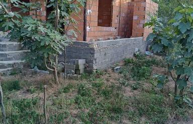 600 متر زمین واقع در روستای آقمشهد ساری