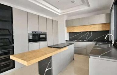 تهاتر 168 متری کلیدنخورده کم واحد مدرن