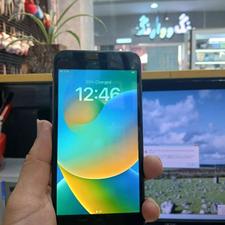 آیفون 8 پلاس