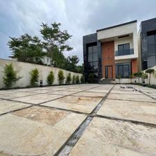 فروش ویلا 260 متر در جاده دریا