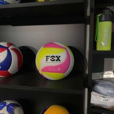 توپ والیبال