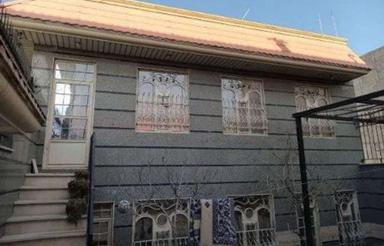 فروش ویلا 242 متر در فاز 4