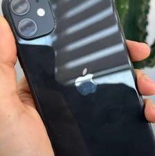 ایفون 11 نرمال 128 مشکی