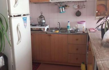 خانه 64 متر ماشین رو