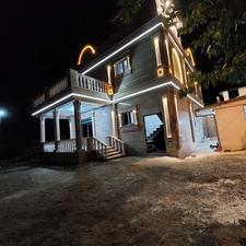 باغ ویلا زمین 1,250 متر ، بنا 243 متر