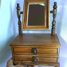 دکوری ،جاجواهرات آرایشی