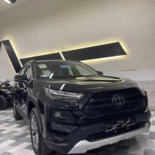 تویوتا راوفور 2025 مشکی