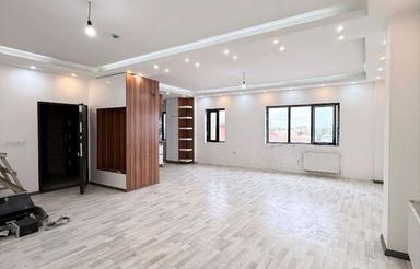 آپارتمان 127متر/نوساز/خوش ساخت/طبقه آخر/کوی اساتید