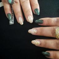 آرایشگری ناخنکاری