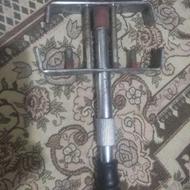 یک عدد قفل پدال