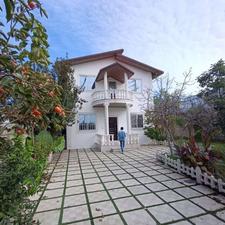 فروش ویلا 400 متر در جاده دریا