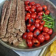 پیک آقا زیر25 نیازمندیم