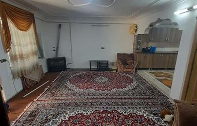 خانه در رینه