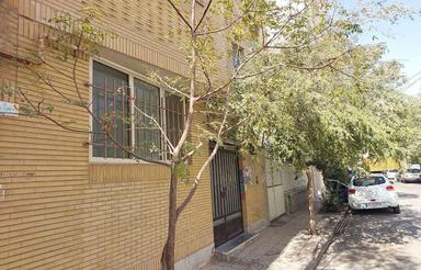 فردش طبقه اول