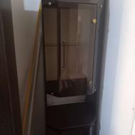 ویترین هالوژن دار تمیز و سالم