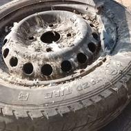 لاستیک پیکان پراید