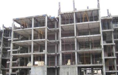 ساختمان نیمه کاره