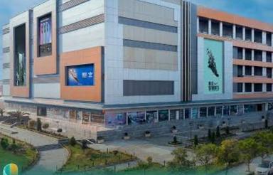 16 متر مغازه در طبقه همکف آدینه مال تنکابن