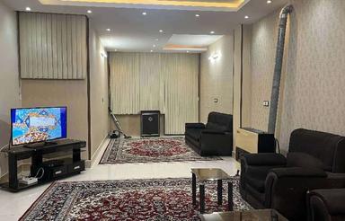 اجاره روزانه 100 متر در خ پروین بلوار ملاصدرا