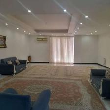 فروش آپارتمان 162 متری در معلم ابتدای خیابان امام هادی